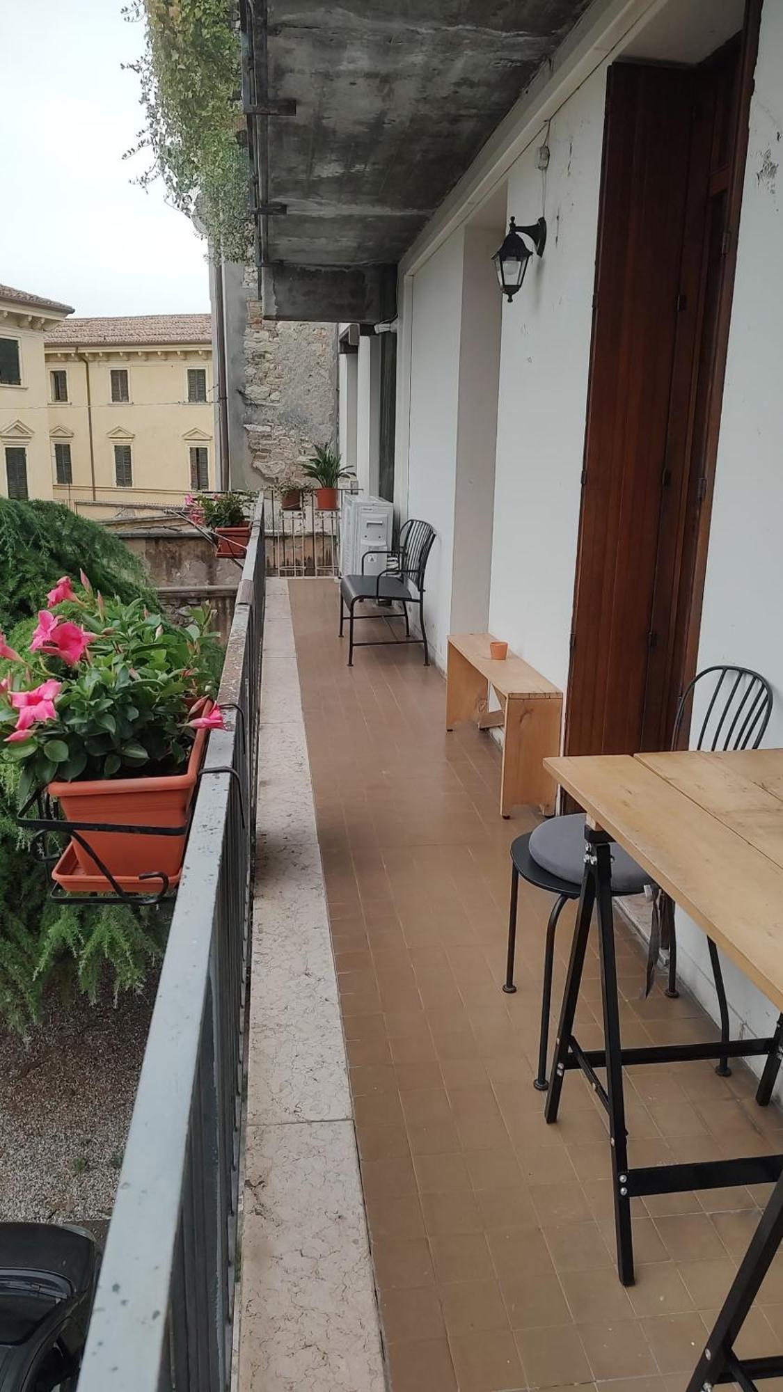 Verona Relax & Stay Apartments Экстерьер фото