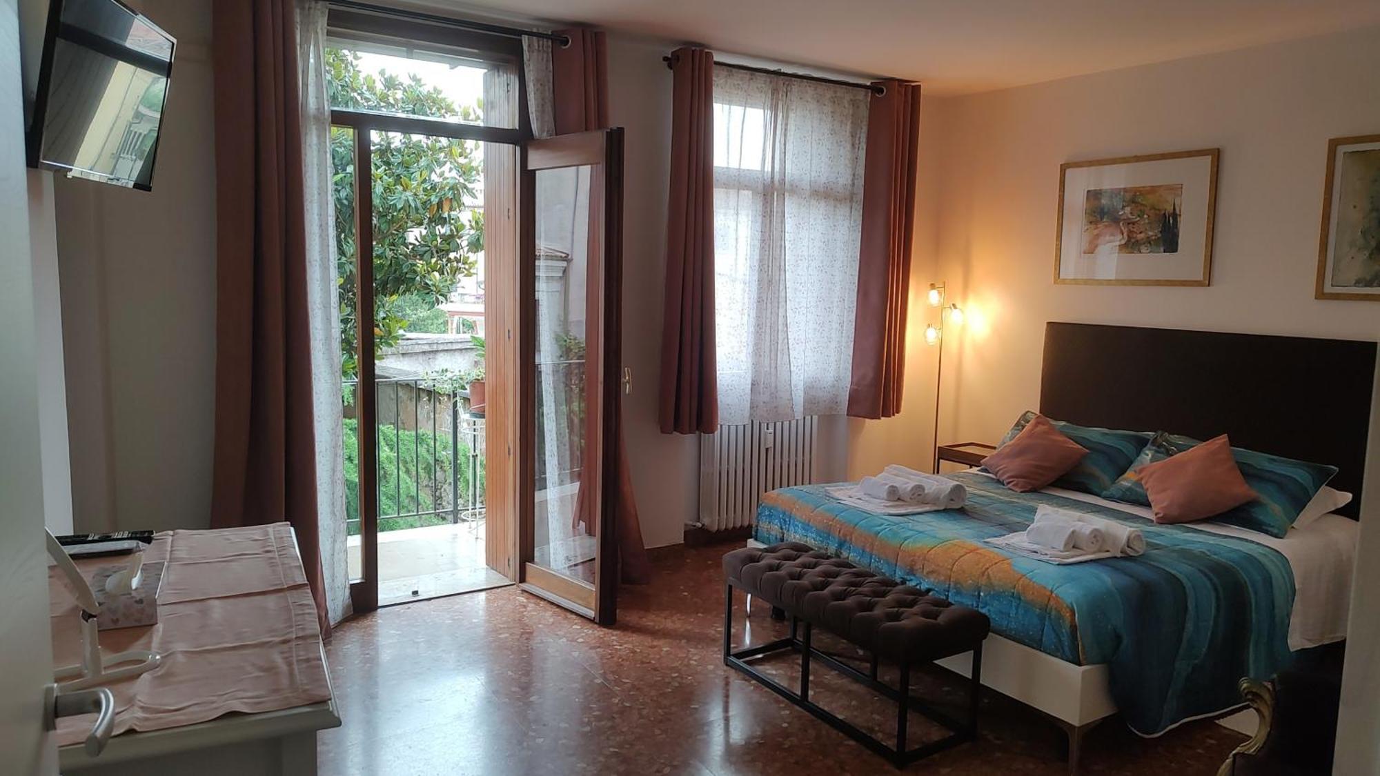 Verona Relax & Stay Apartments Экстерьер фото